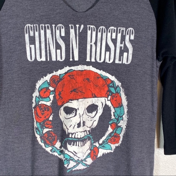 Women’s Guns and Roses baseball t-shirt. - Picture 3 of 3